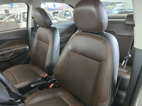 CHEVROLET Cobalt 1.8 4P FLEX LTZ AUTOM�TICO, Foto 15