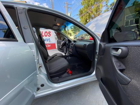 CHEVROLET Corsa Hatch 1.4 4P PREMIUM FLEX, Foto 6 CHEVROLET Corsa Hatch 1.4 4P PREMIUM FLEX, Foto 6