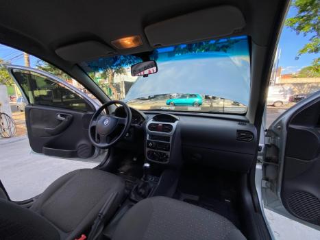 CHEVROLET Corsa Hatch 1.4 4P PREMIUM FLEX, Foto 10 CHEVROLET Corsa Hatch 1.4 4P PREMIUM FLEX, Foto 10