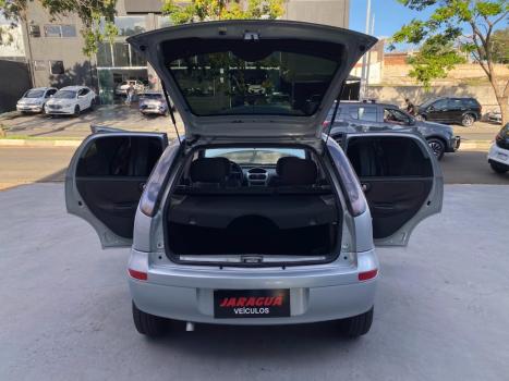 CHEVROLET Corsa Hatch 1.4 4P PREMIUM FLEX, Foto 11 CHEVROLET Corsa Hatch 1.4 4P PREMIUM FLEX, Foto 11