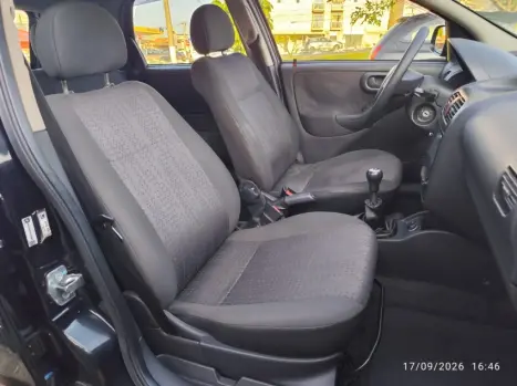 CHEVROLET Corsa Hatch 1.4 4P MAXX FLEX, Foto 9