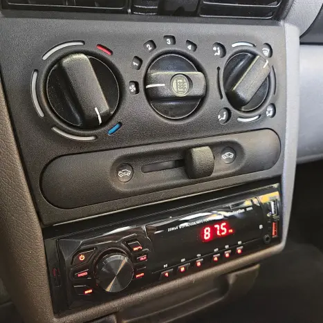 CHEVROLET Corsa Sedan 1.0 4P VHCE LS FLEX, Foto 16