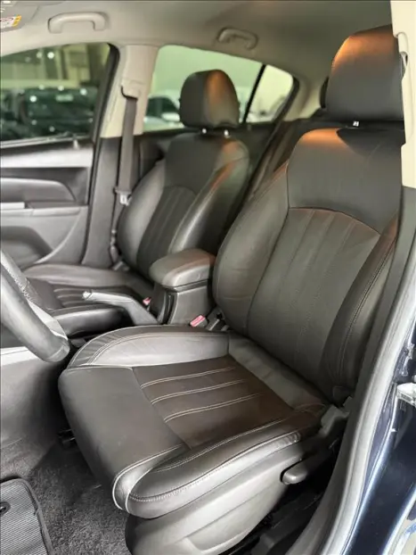 CHEVROLET Cruze Hatch 1.8 16V 4P LT SPORT6 FLEX AUTOMTICO, Foto 8