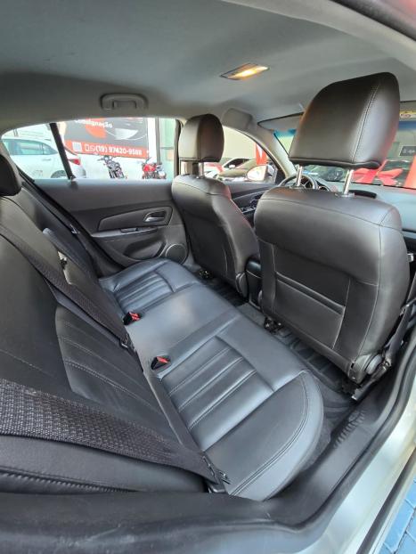 CHEVROLET Cruze Hatch 1.4 16V 4P LT SPORT6 TURBO FLEX AUTOMTICO, Foto 14