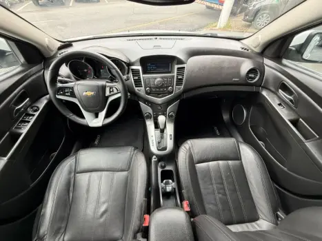 CHEVROLET Cruze Hatch 1.8 16V 4P LT SPORT6 FLEX AUTOM�TICO, Foto 10