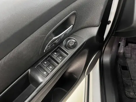 CHEVROLET Cruze Hatch 1.8 16V 4P LT SPORT6 FLEX, Foto 11