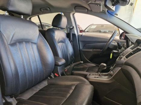 CHEVROLET Cruze Hatch 1.8 16V 4P LT SPORT6 FLEX AUTOM�TICO, Foto 6