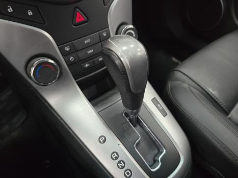 CHEVROLET Cruze Hatch 1.8 16V 4P LT SPORT6 FLEX AUTOM�TICO, Foto 9