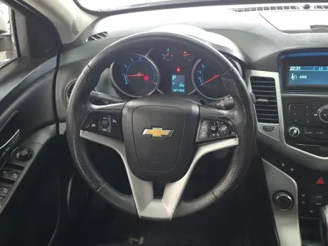 CHEVROLET Cruze Hatch 1.8 16V 4P LT SPORT6 FLEX AUTOM�TICO, Foto 10
