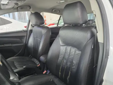CHEVROLET Cruze Hatch 1.8 16V 4P LT SPORT6 FLEX AUTOM�TICO, Foto 14