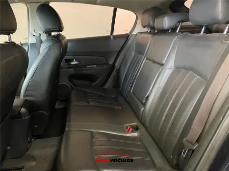 CHEVROLET Cruze Sedan 1.8 16V 4P LT ECOTEC FLEX AUTOMTICO, Foto 9