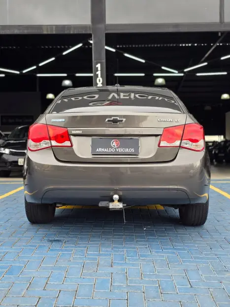 CHEVROLET Cruze Sedan 1.8 16V 4P LT ECOTEC FLEX, Foto 5