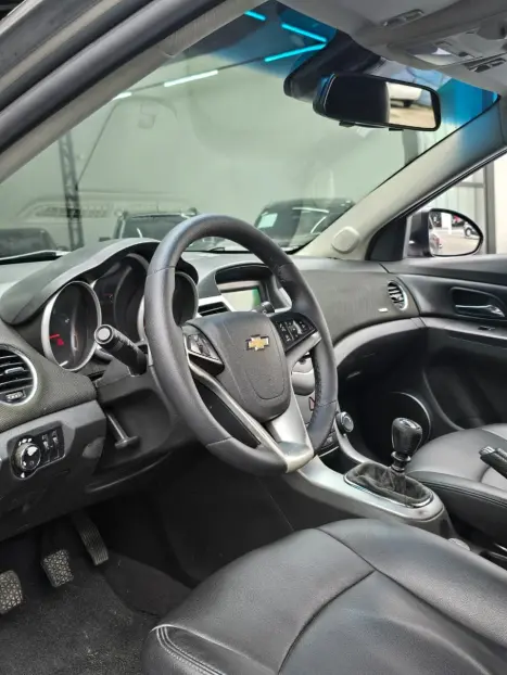 CHEVROLET Cruze Sedan 1.8 16V 4P LT ECOTEC FLEX, Foto 9