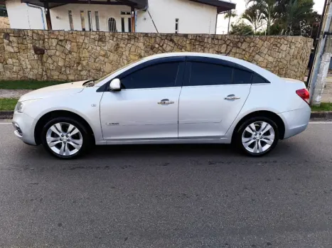 CHEVROLET Cruze Sedan 1.8 16V 4P LTZ ECOTEC FLEX AUTOM�TICO, Foto 4