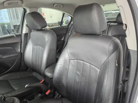 CHEVROLET Cruze Sedan 1.8 16V 4P LT ECOTEC FLEX, Foto 15