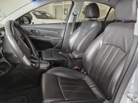 CHEVROLET Cruze Sedan 1.8 16V 4P LT ECOTEC FLEX AUTOM�TICO, Foto 14