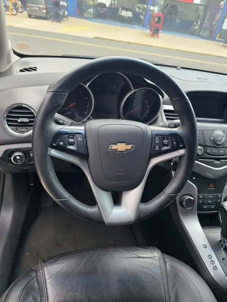 CHEVROLET Cruze Sedan 1.8 16V 4P LT ECOTEC FLEX AUTOM�TICO, Foto 9