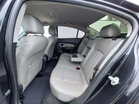 CHEVROLET Cruze Sedan 1.8 16V 4P LTZ ECOTEC FLEX AUTOM�TICO, Foto 15