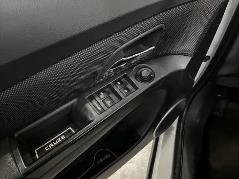 CHEVROLET Cruze Sedan 1.8 16V 4P LT ECOTEC FLEX AUTOM�TICO, Foto 10