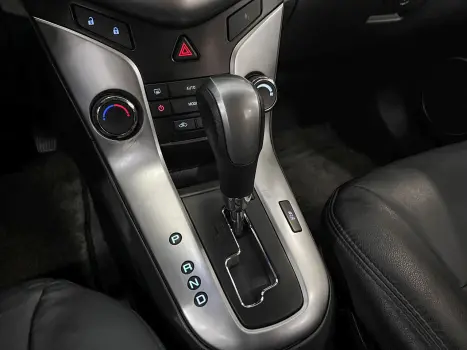 CHEVROLET Cruze Sedan 1.8 16V 4P LT ECOTEC FLEX AUTOM�TICO, Foto 14