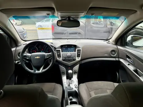 CHEVROLET Cruze Sedan 1.8 16V 4P LT ECOTEC FLEX AUTOM�TICO, Foto 6