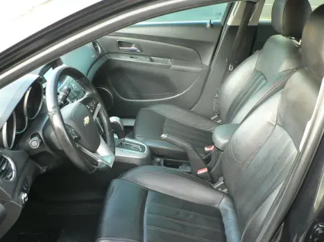CHEVROLET Cruze Sedan 1.8 16V 4P LT ECOTEC FLEX AUTOM�TICO, Foto 8