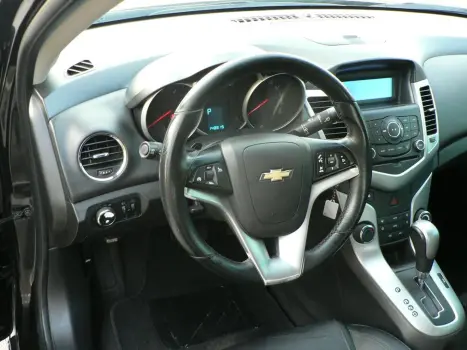 CHEVROLET Cruze Sedan 1.8 16V 4P LT ECOTEC FLEX AUTOM�TICO, Foto 10