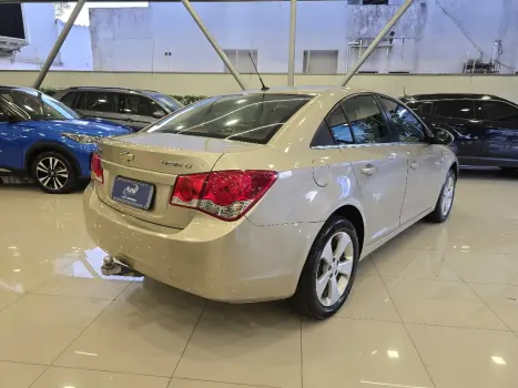 CHEVROLET Cruze Sedan 1.8 16V 4P LT SPORT FLEX AUTOM�TICO, Foto 6