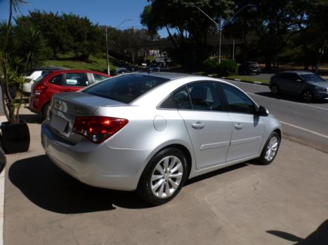 CHEVROLET Cruze Sedan 1.8 16V 4P LT ECOTEC FLEX AUTOM�TICO, Foto 3