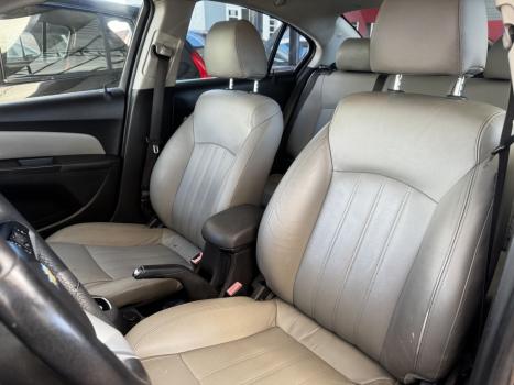 CHEVROLET Cruze Sedan 1.8 16V 4P LTZ ECOTEC FLEX AUTOM�TICO, Foto 13