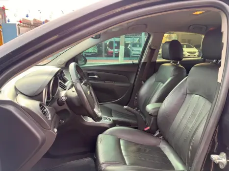 CHEVROLET Cruze Sedan 1.8 16V 4P LT ECOTEC FLEX AUTOM�TICO, Foto 10