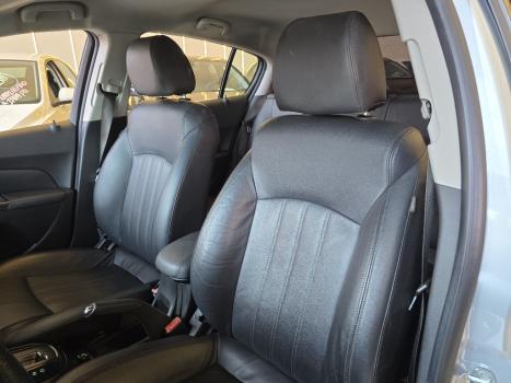 CHEVROLET Cruze Sedan 1.8 16V 4P LT SPORT6 FLEX AUTOM�TICO, Foto 15