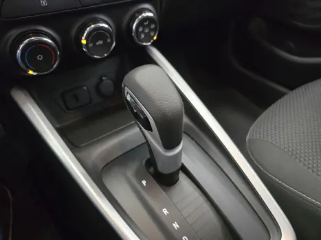 CHEVROLET Joy 1.0 12V 4P FLEX LT TURBO AUTOM�TICO, Foto 9