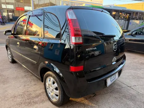 CHEVROLET Meriva 1.8 4P FLEX JOY, Foto 2 CHEVROLET Meriva 1.8 4P FLEX JOY, Foto 2