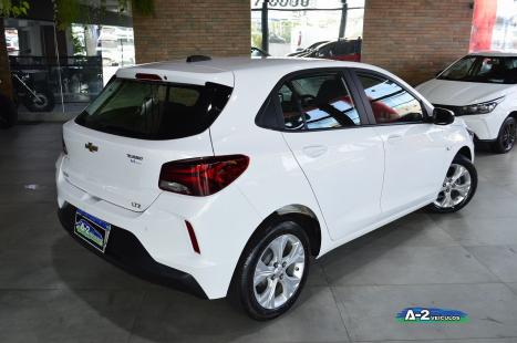 CHEVROLET Onix Hatch 1.0 12V 4P FLEX LTZ TURBO, Foto 7 CHEVROLET Onix Hatch 1.0 12V 4P FLEX LTZ TURBO, Foto 7