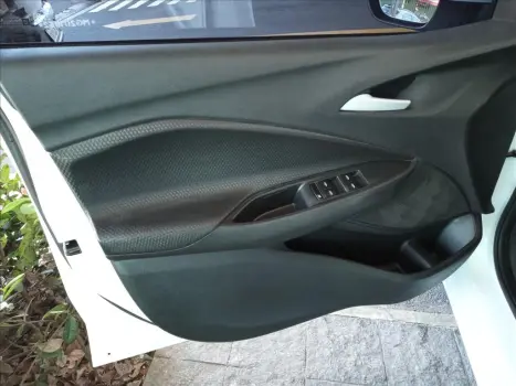 CHEVROLET Onix Hatch 1.0 12V 4P FLEX PLUS TURBO AUTOMTICO, Foto 12