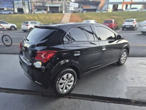 CHEVROLET Onix Hatch 1.0 4P FLEX LT, Foto 4