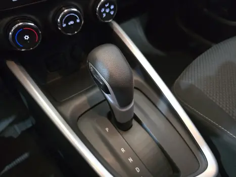 CHEVROLET Onix Hatch 1.0 4P FLEX LTZ TURBO AUTOMÁTICO, Foto 9 CHEVROLET Onix Hatch 1.0 4P FLEX LTZ TURBO AUTOMÁTICO, Foto 9