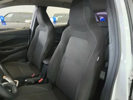 CHEVROLET Onix Hatch 1.0 4P FLEX LTZ TURBO AUTOMÁTICO, Foto 16 CHEVROLET Onix Hatch 1.0 4P FLEX LTZ TURBO AUTOMÁTICO, Foto 16