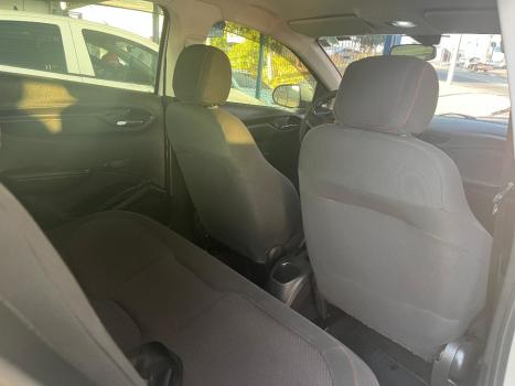 CHEVROLET Onix Hatch 1.4 4P FLEX LT, Foto 10 CHEVROLET Onix Hatch 1.4 4P FLEX LT, Foto 10