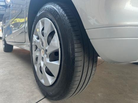 CHEVROLET Onix Hatch 1.4 4P FLEX LT, Foto 16 CHEVROLET Onix Hatch 1.4 4P FLEX LT, Foto 16