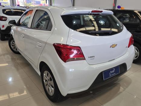 CHEVROLET Onix Hatch 1.0 4P FLEX LT, Foto 4 CHEVROLET Onix Hatch 1.0 4P FLEX LT, Foto 4