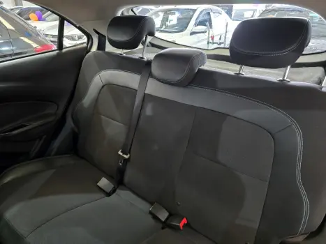 CHEVROLET Onix Hatch 1.0 4P FLEX LT, Foto 14 CHEVROLET Onix Hatch 1.0 4P FLEX LT, Foto 14