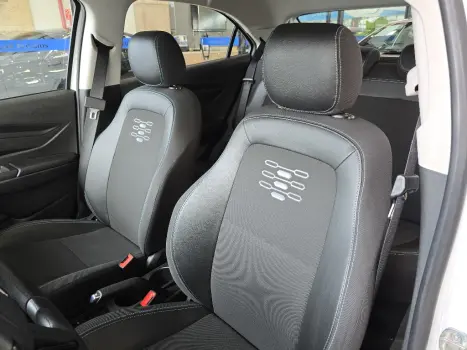 CHEVROLET Onix Hatch 1.0 4P FLEX JOY BLACK, Foto 14 CHEVROLET Onix Hatch 1.0 4P FLEX JOY BLACK, Foto 14