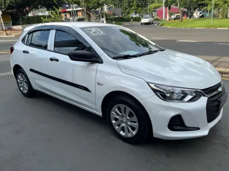 CHEVROLET Onix Hatch 1.0 12V 4P FLEX TURBO AUTOM�TICO, Foto 3