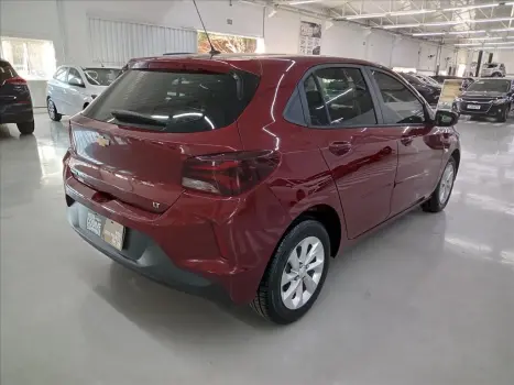 CHEVROLET Onix Hatch 1.0 4P FLEX LT, Foto 5 CHEVROLET Onix Hatch 1.0 4P FLEX LT, Foto 5