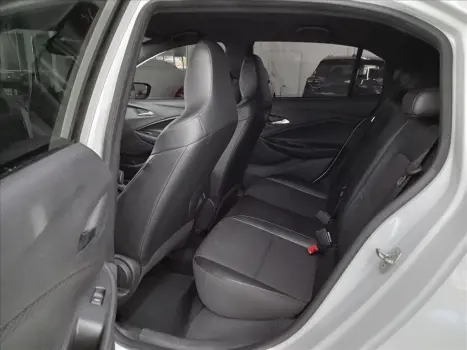 CHEVROLET Onix Hatch 1.0 12V 4P FLEX TURBO AUTOMÁTICO, Foto 9 CHEVROLET Onix Hatch 1.0 12V 4P FLEX TURBO AUTOMÁTICO, Foto 9