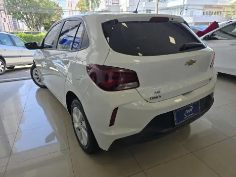 CHEVROLET Onix Hatch 1.0 4P FLEX LT, Foto 4