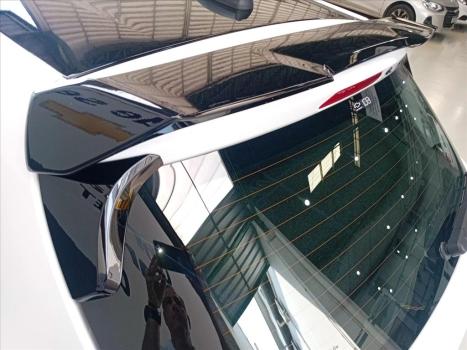 CHEVROLET Onix Hatch 1.0 12V 4P FLEX RS TURBO AUTOMTICO, Foto 6