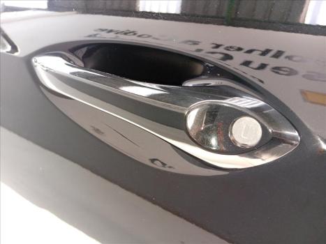 CHEVROLET Onix Hatch 1.0 12V 4P FLEX RS TURBO AUTOMTICO, Foto 14